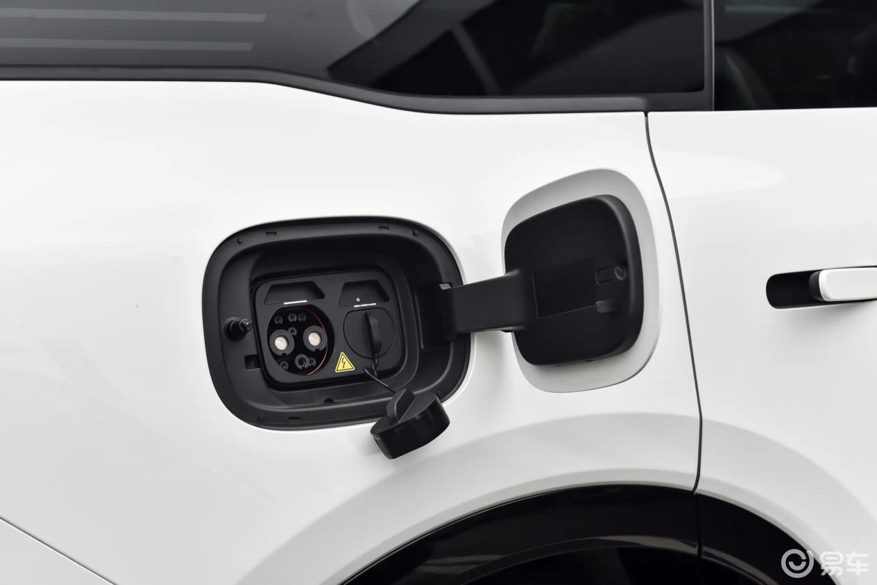 长安启源Q07天枢智能激光版、海狮06咋选?对比告诉你