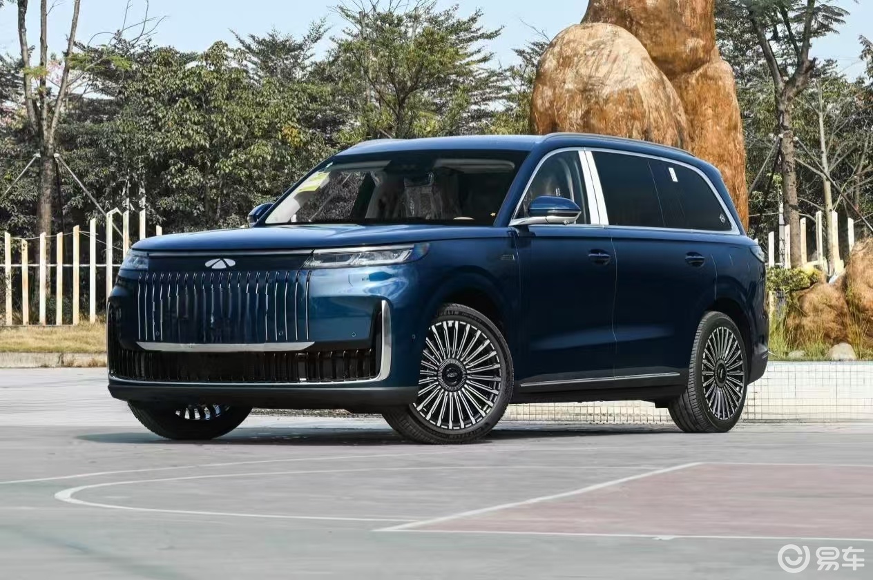 5座还是大6座？过年返乡，方程豹钛7和风云T11怎么选？