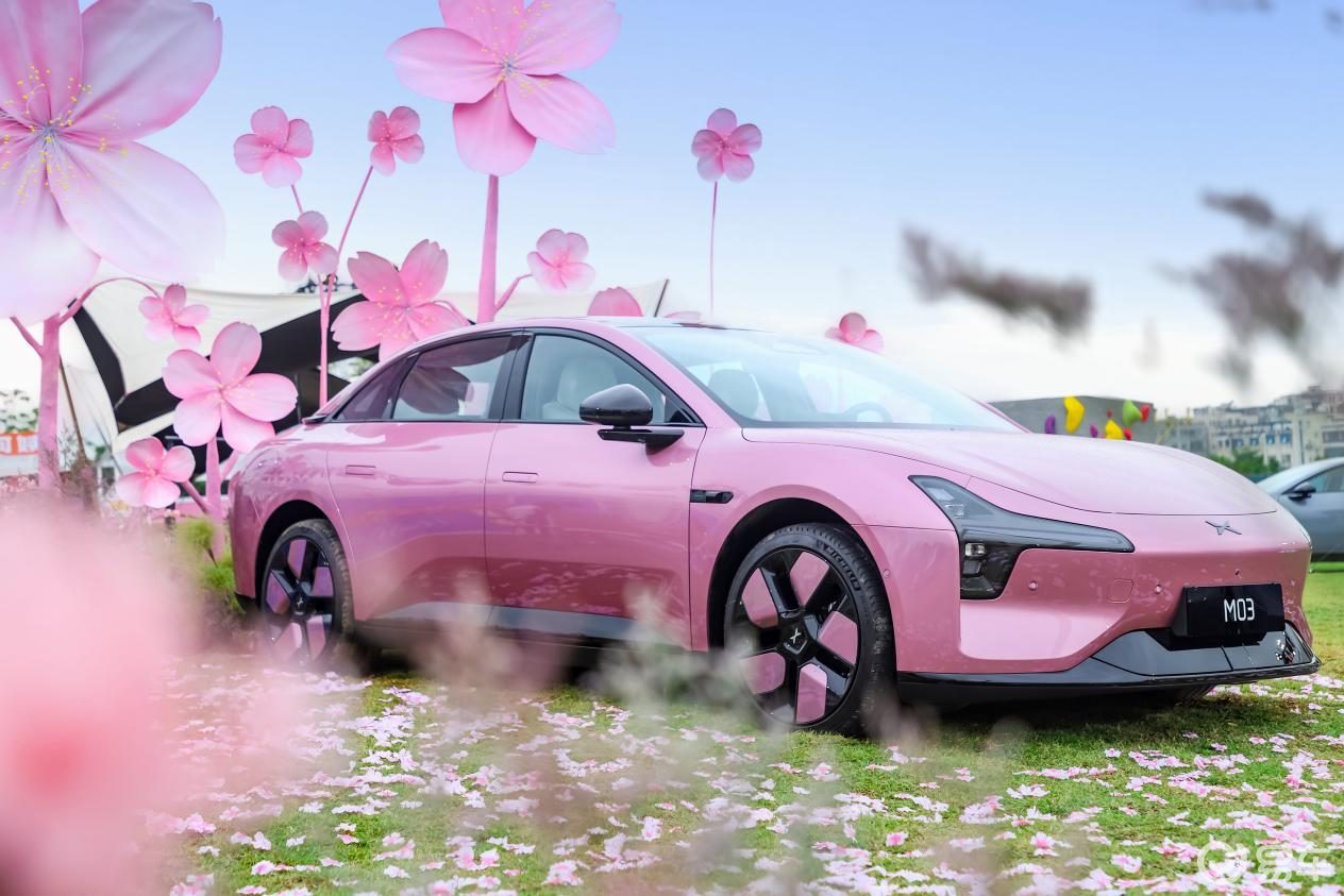 智驾越级！2026款小鹏MONA M03，颜值实力双在线