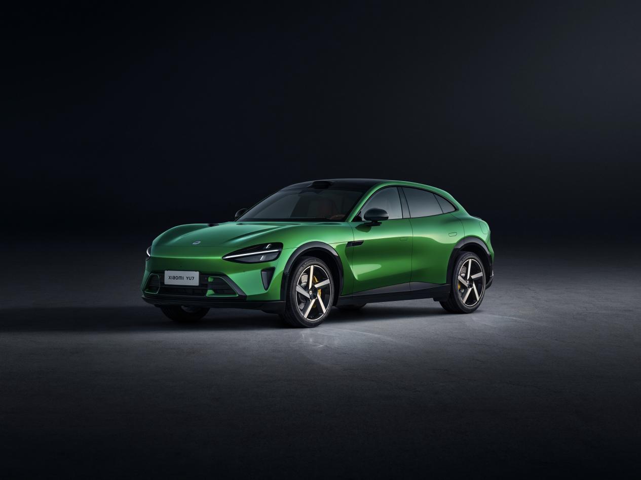 「豪华高性能SUV」小米YU7 正式发布