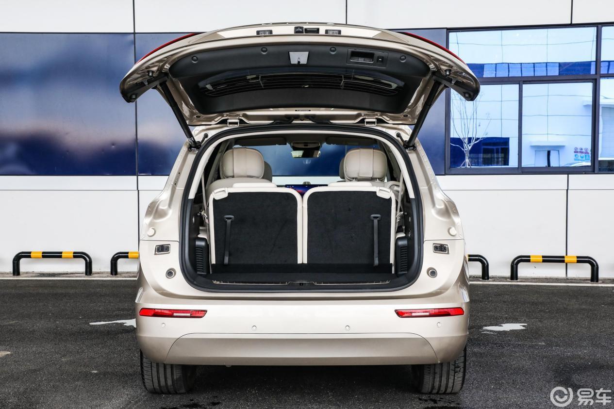 纠结深蓝S09还是全新问界M7?30万六座SUV大PK!