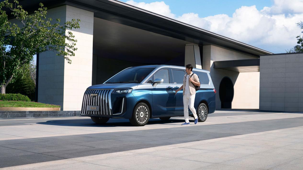 家用商务休旅一车搞定 锐胜M8开启预售16.98万起