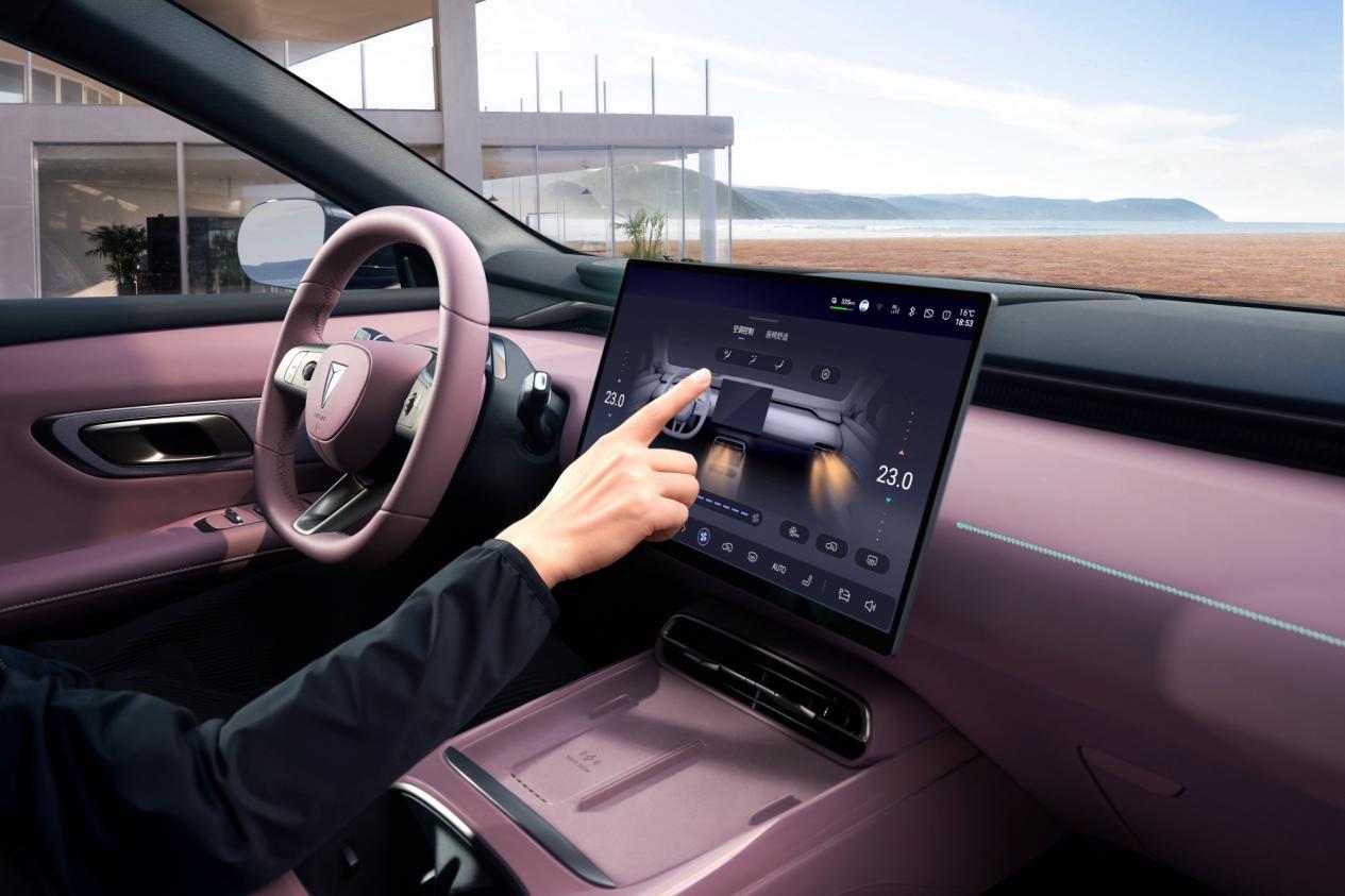 深蓝L06上市 13.29万起携四大核心优势重塑市场格局