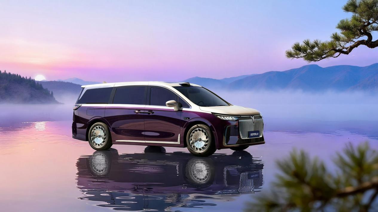 岚图梦想家山河上市 70.99 万元豪华四座 MPV