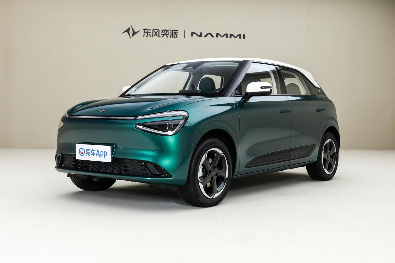 纳米 01对比星愿:谁是10万内纯电代步小车“全能王”?