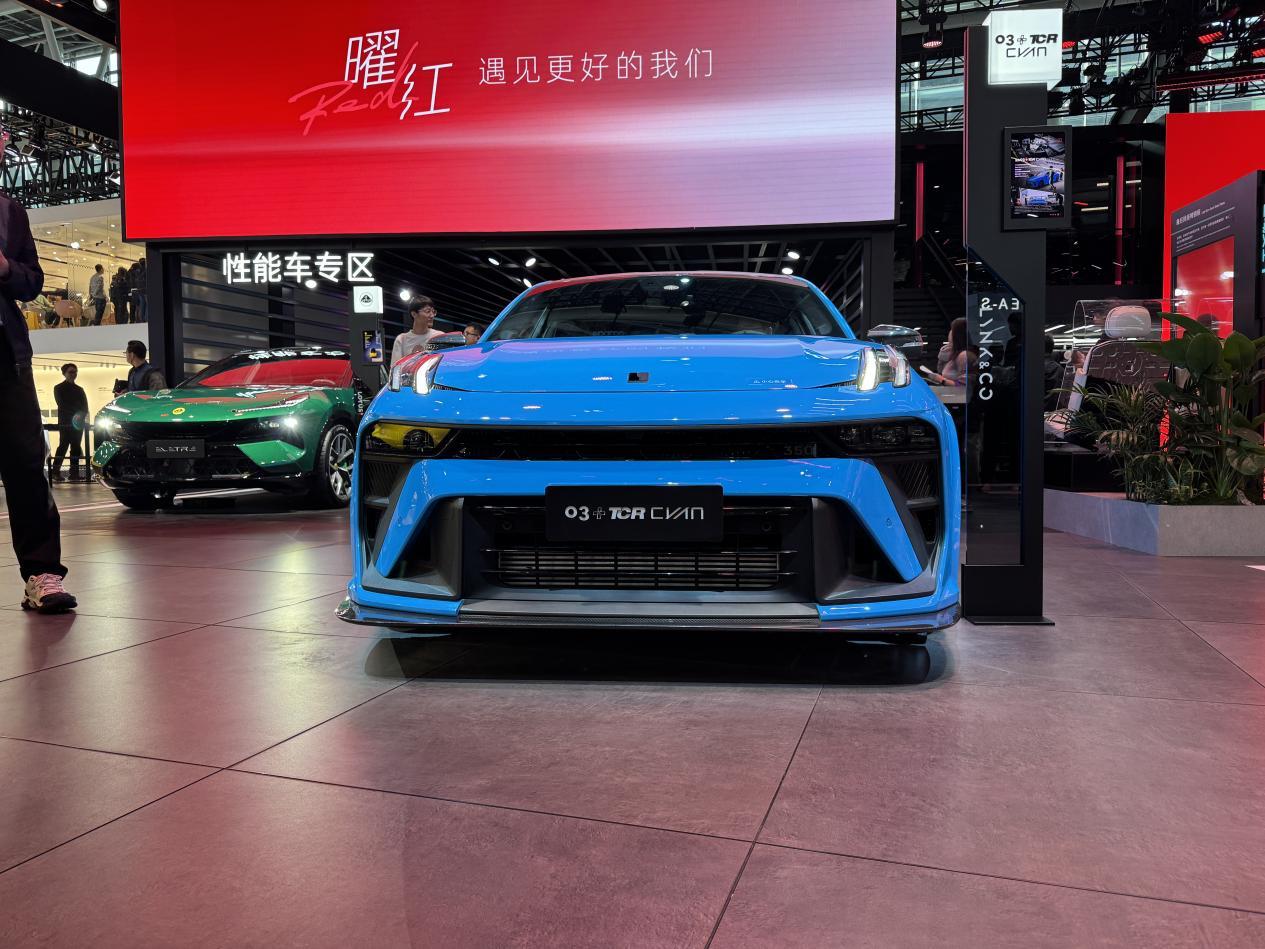 领克推140万赛车，同时推42.03万的同款，什么情况？