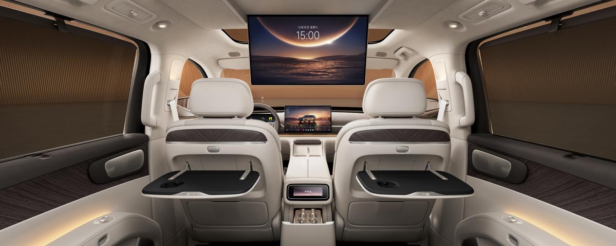 冲刺百万销量，零跑4款新车待发，最低8万