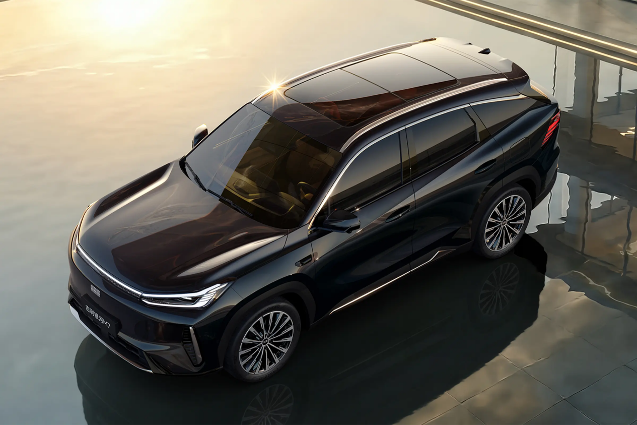 吉利银河M7正式发布，综合续航达1730km！