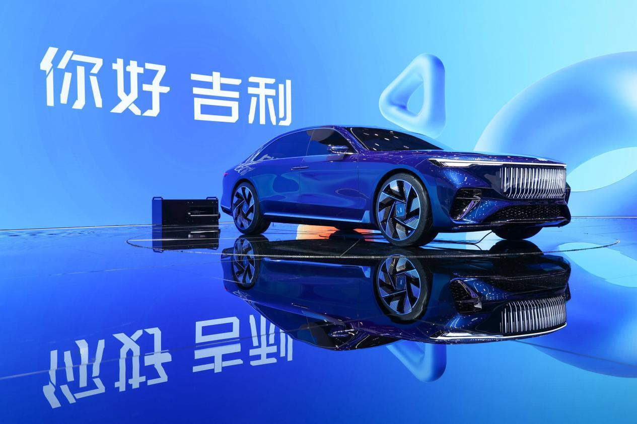 吉利银河，用中正大气迎战车市乱局