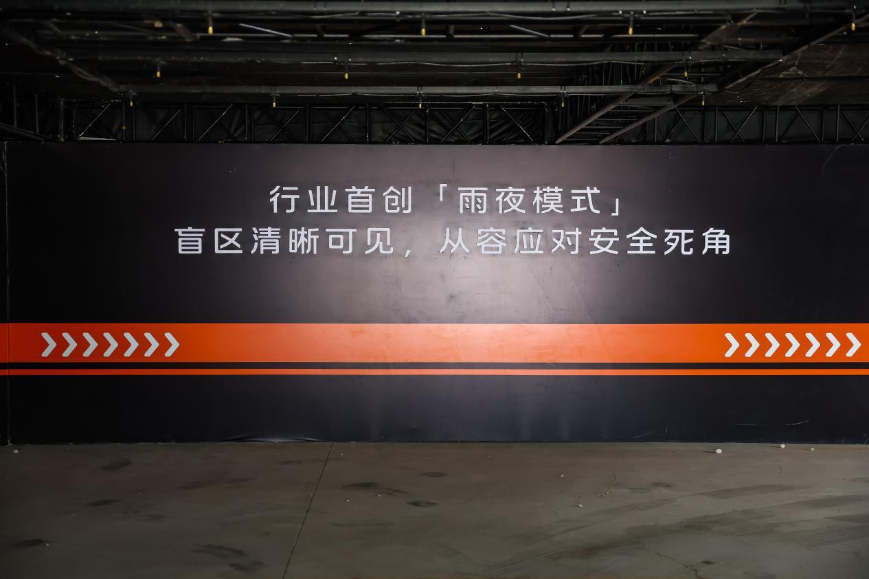 太原试驾智己LS8 25万级旗舰SUV,重塑百万驾控标杆