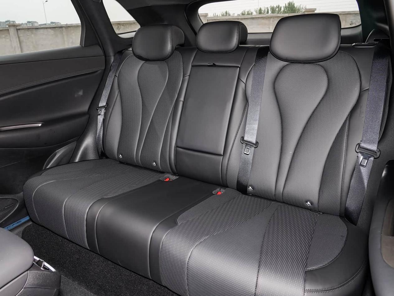 过年返乡双雄会,长安启源Q07激光版Or海狮06DM-i