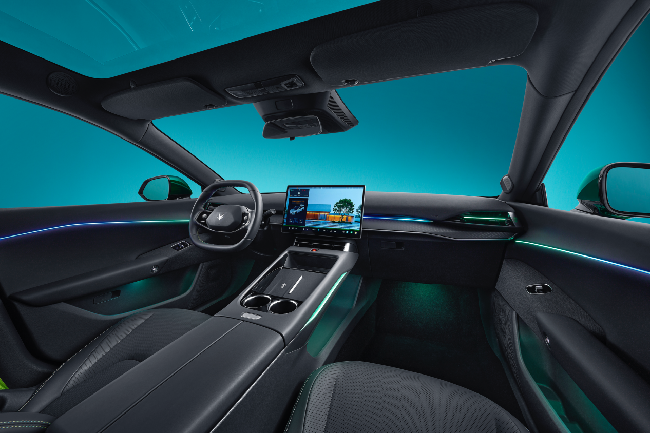 “蓝眼狐”全新阿尔法S5预售补贴价11.28万起