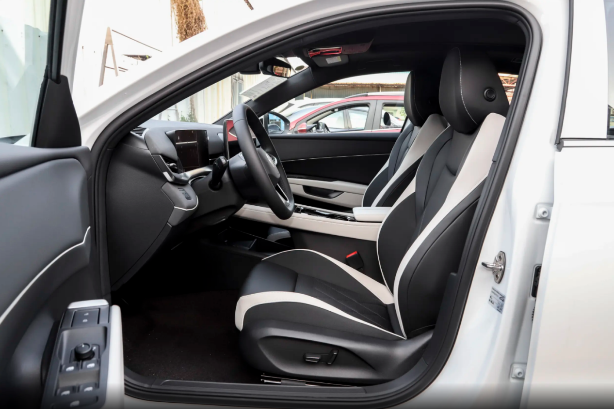 坚持1.5T+干式双离合的速腾L，是固执还是清醒？