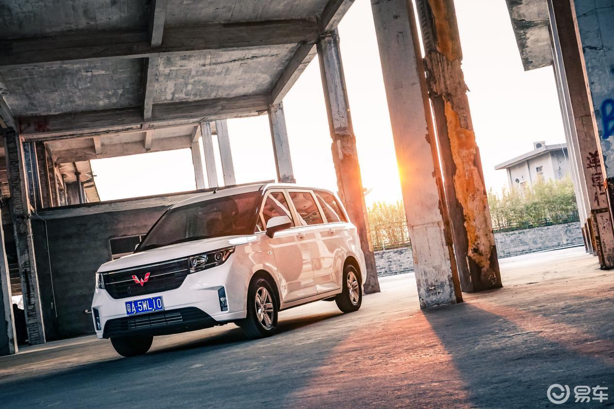 新iphonese 炒冷饭 中国消费者更需要诚意的作品 易车