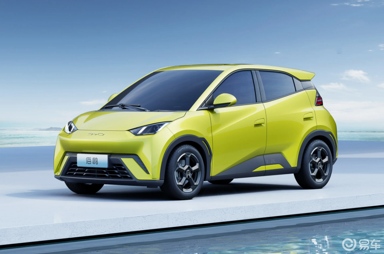 喵哥先跟大家说说秦plus家族,这款车的市场售价下探至9.