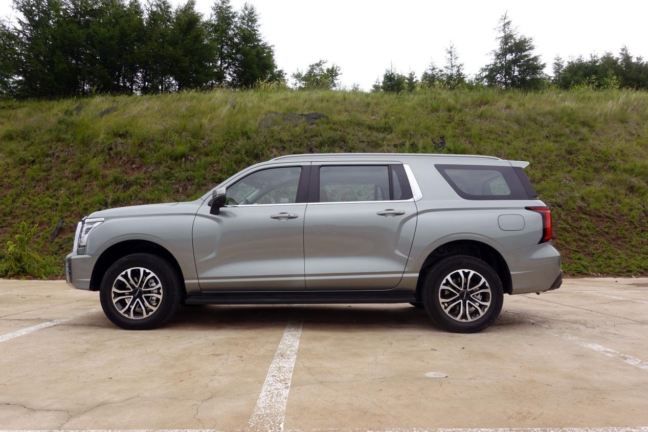 新哈弗h5摒弃了打造6座/7座车型的想法空间布局上_易车