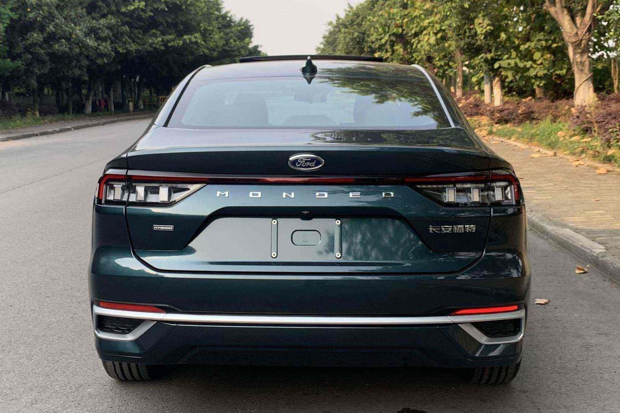 关注智电汽车来源于文章展开查看更多福特蒙迪欧e-混动版的官方百公里