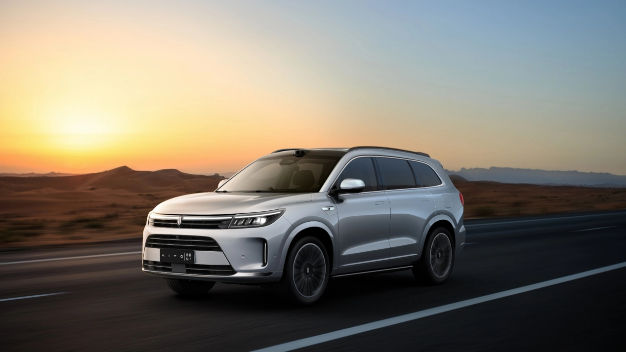 理想mega蔚来2月份新车交付量为8132辆_易车