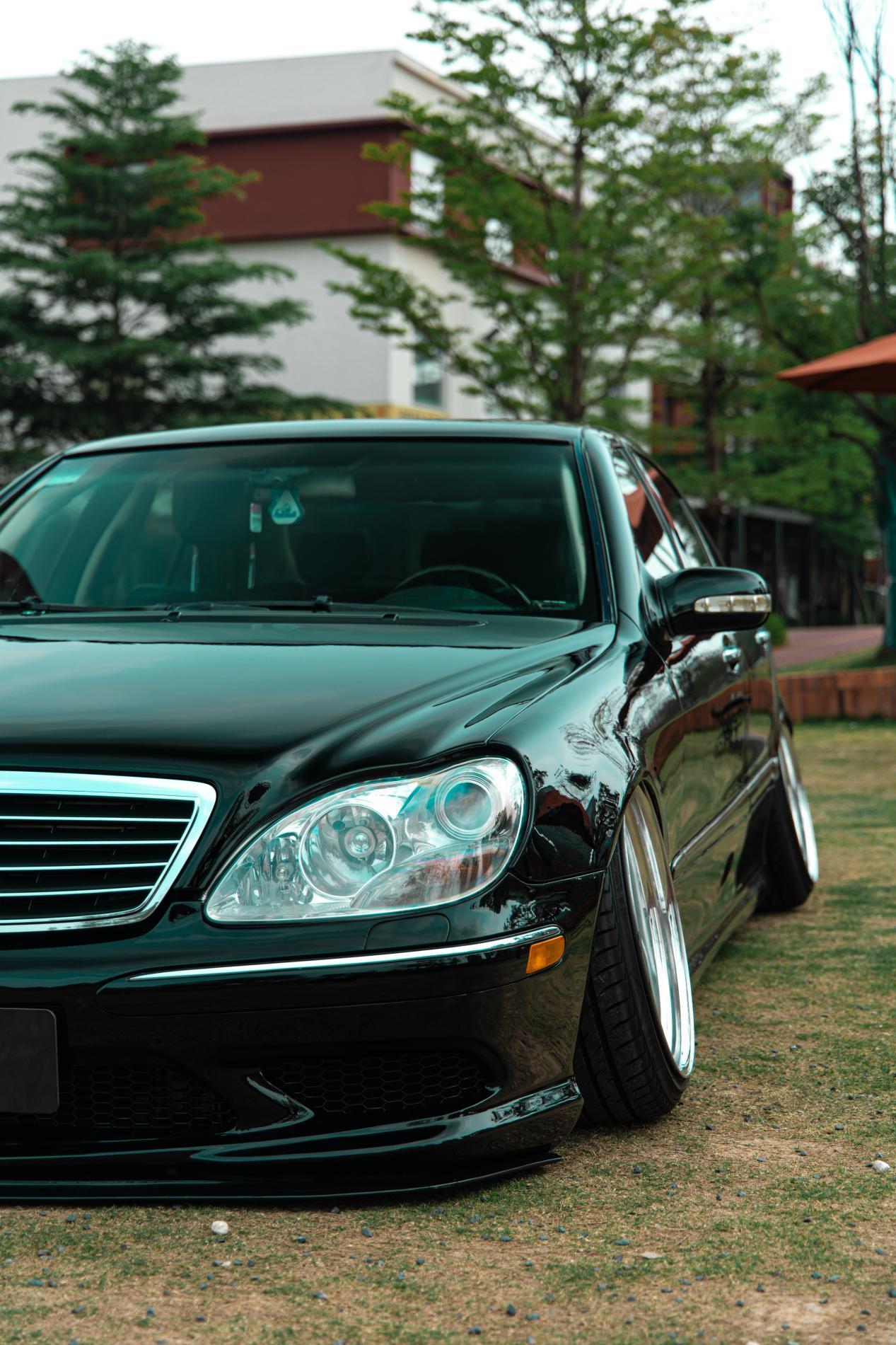 “蝴蝶奔”的优雅蜕变!奔驰S级邂逅JDM VIP改装美学