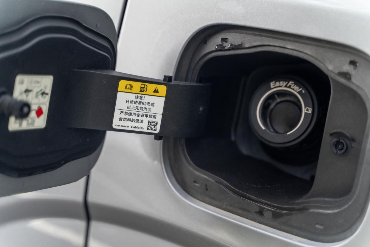 还看啥汉兰达？现在20万不到拿下福特大七座SUV！