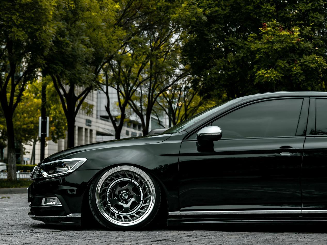 从工作代步到姿态担当:B8大众迈腾的改装进化论!