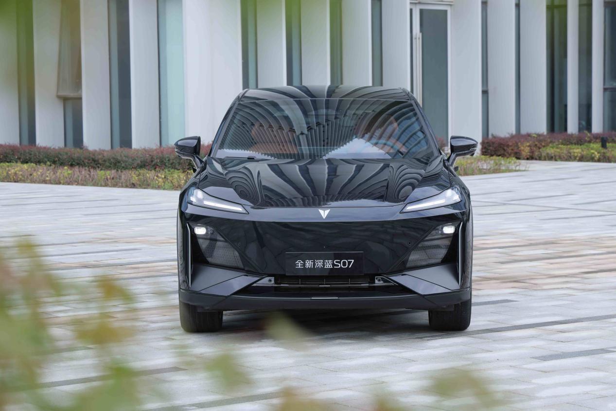 能与尚界H5齐名，深蓝S07硬实力能否压零跑C11一头？