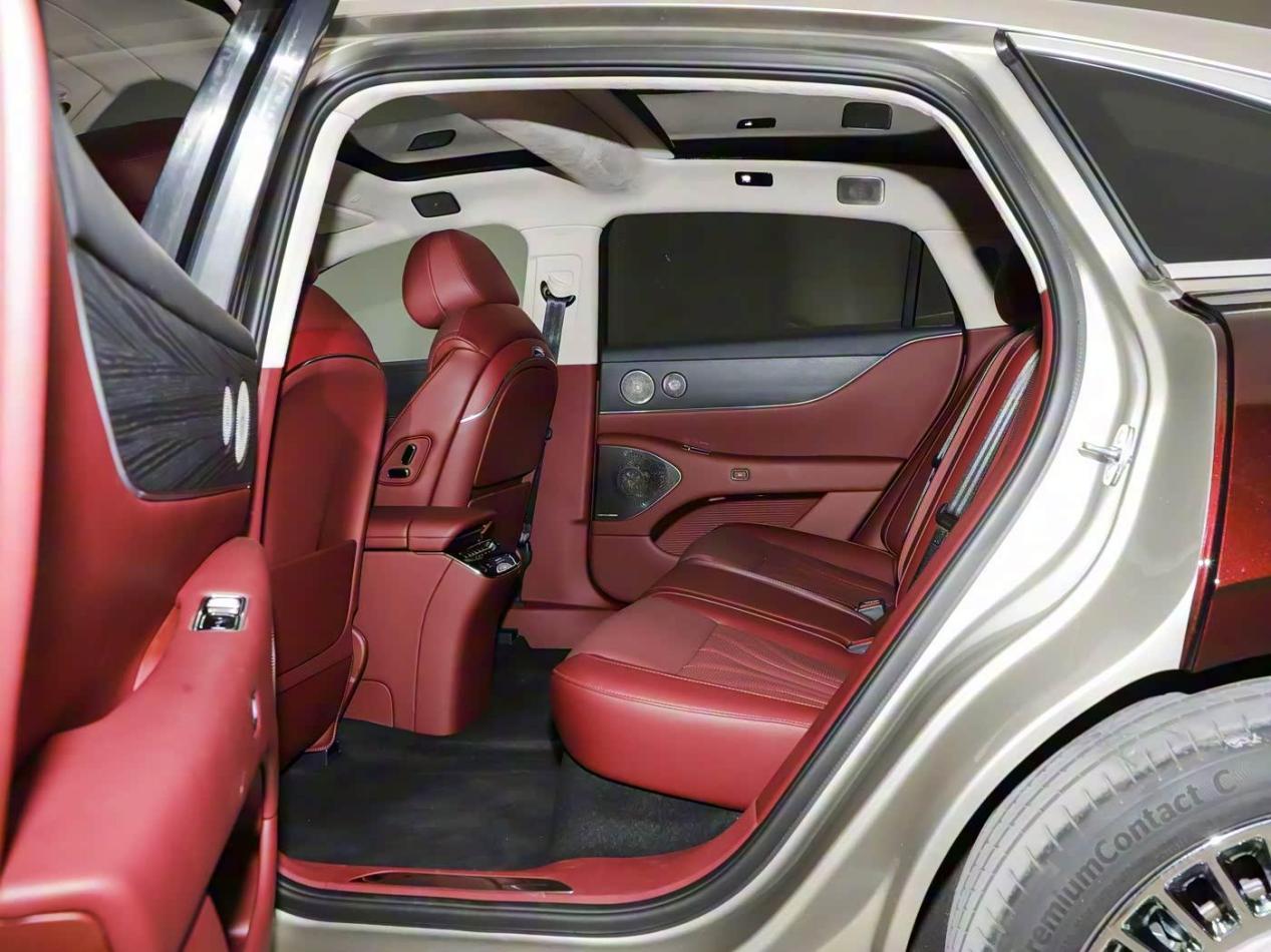 比享界S9更有性价比?岚图追光L上市售27.99万元