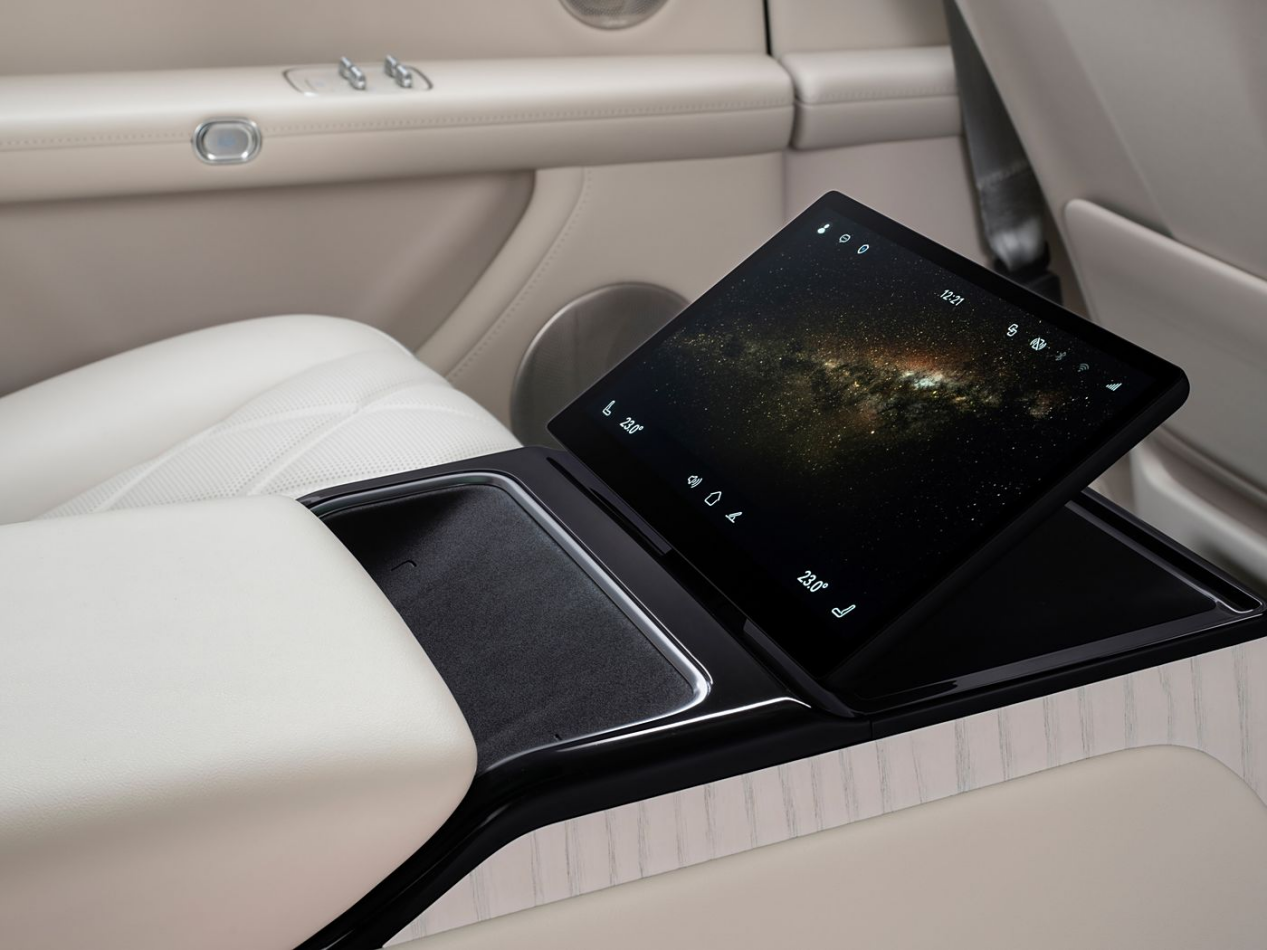 35万级高端旅行车对决,享界S9GT对比腾势Z9GT