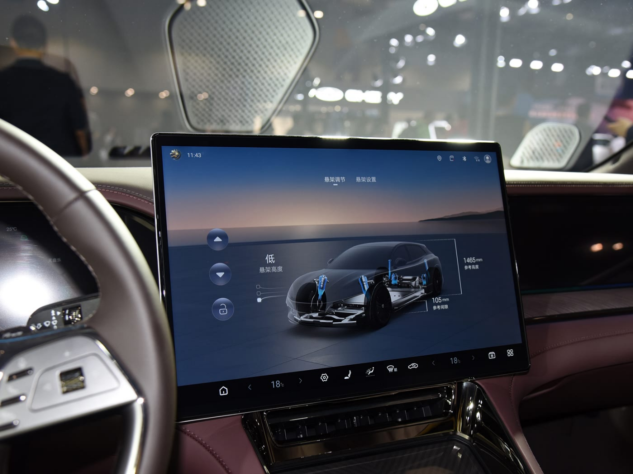 35万级高端旅行车对决,享界S9GT对比腾势Z9GT