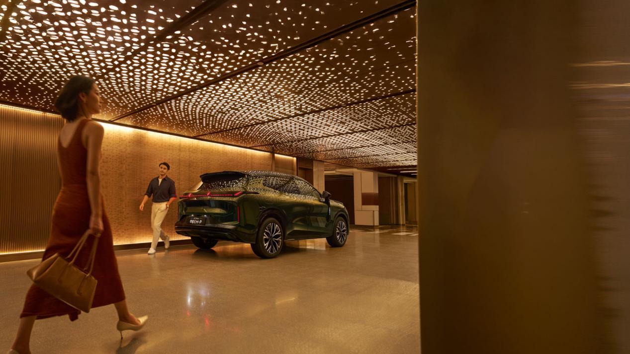 全新领克08 EM-P限时15.98万起