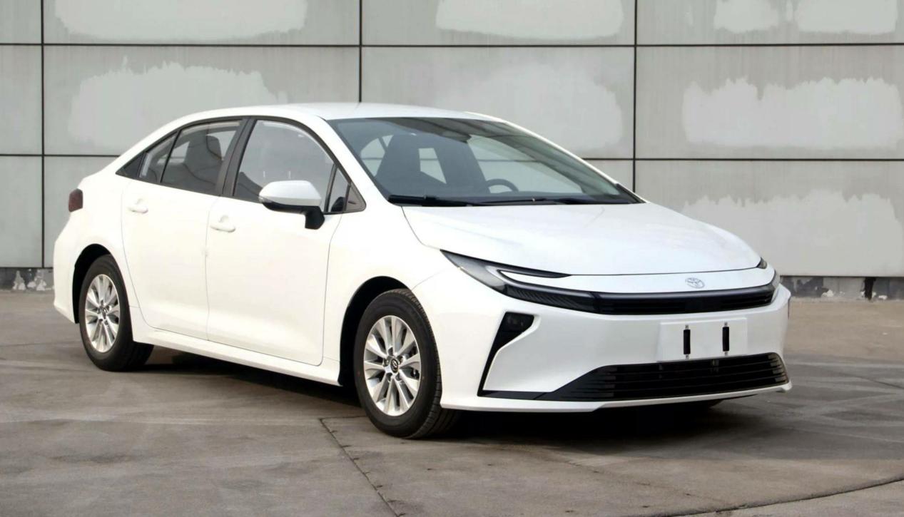 加长50mm轴距，标配L2，新款卡罗拉能够续写新格局？