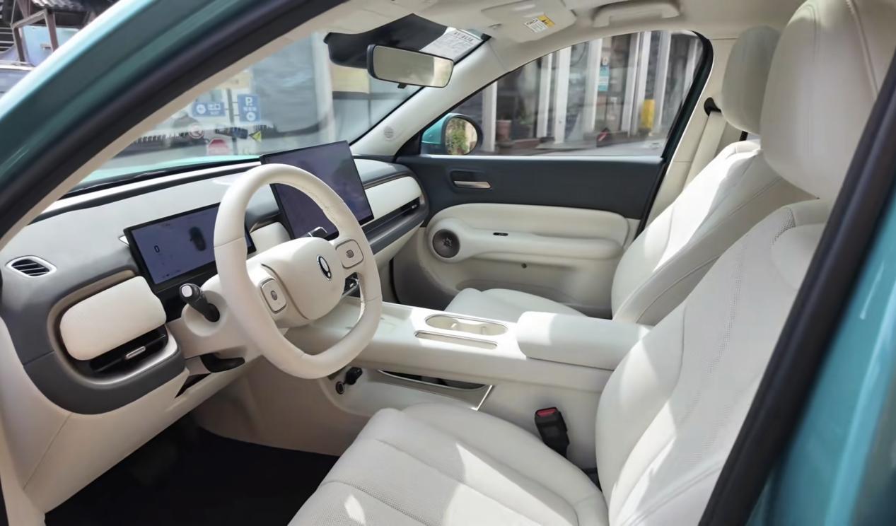 长城欧拉5配置推荐：请优先考虑这两个配置，选错可真后悔！