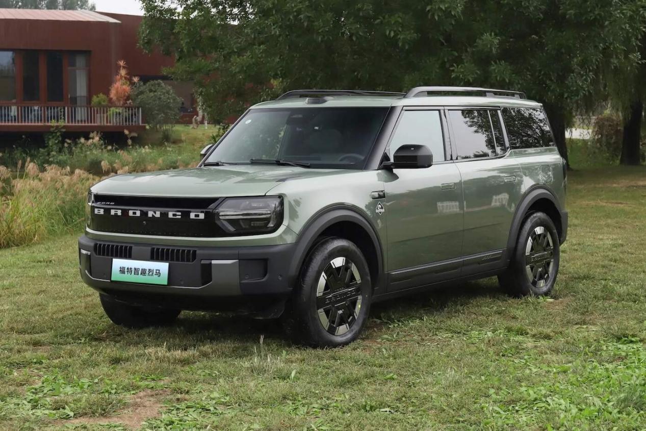 全新智趣烈马来袭，配增程、纯电双动力可选，有何看点？