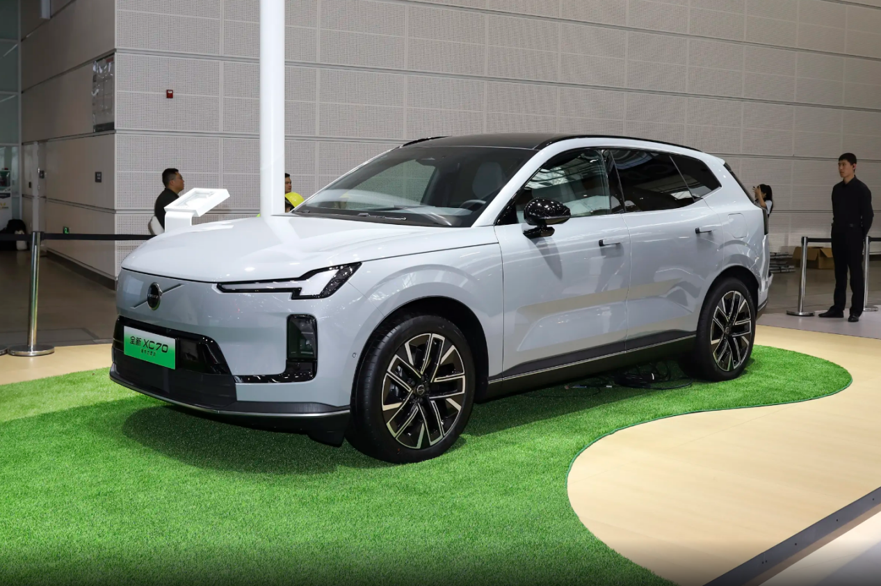 还在等Q5L？沃尔沃全新XC70“超级混动”表现更全面
