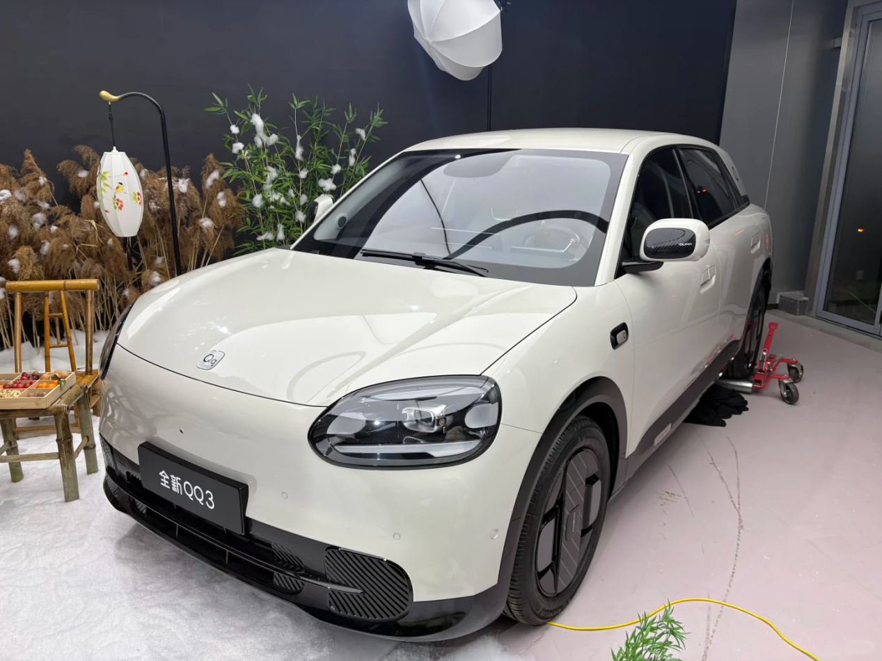 奇瑞QQ3定档2月6日预售,配猎鹰500驾辅 奇瑞QQ3定档2月6日预售,配猎鹰500驾辅