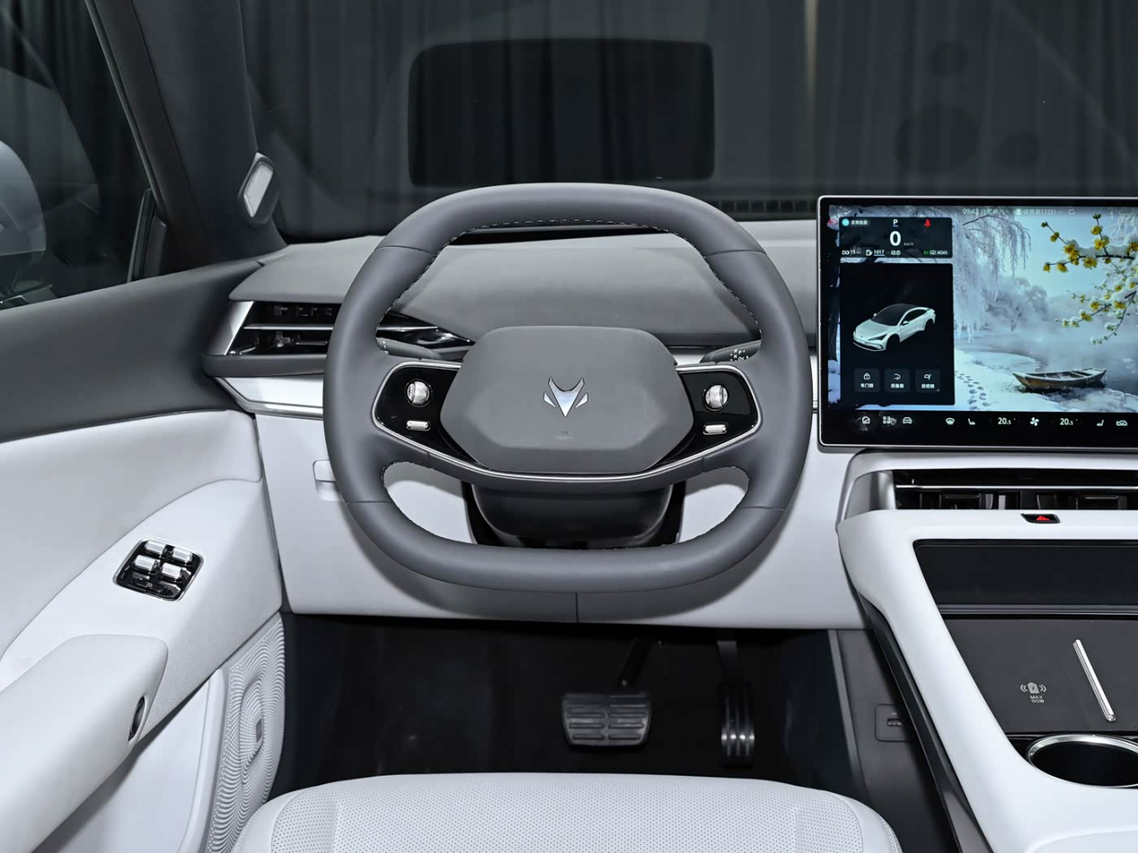 价格亲民，配合纯电增程双动力，全新阿尔法S5值得入手吗？