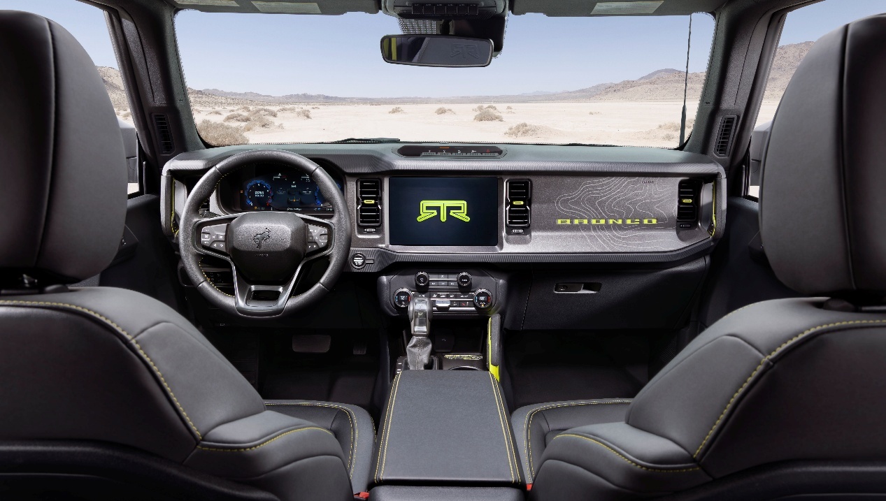 荧光绿点燃野性！2027烈马RTR内饰曝光：硬核还实用​