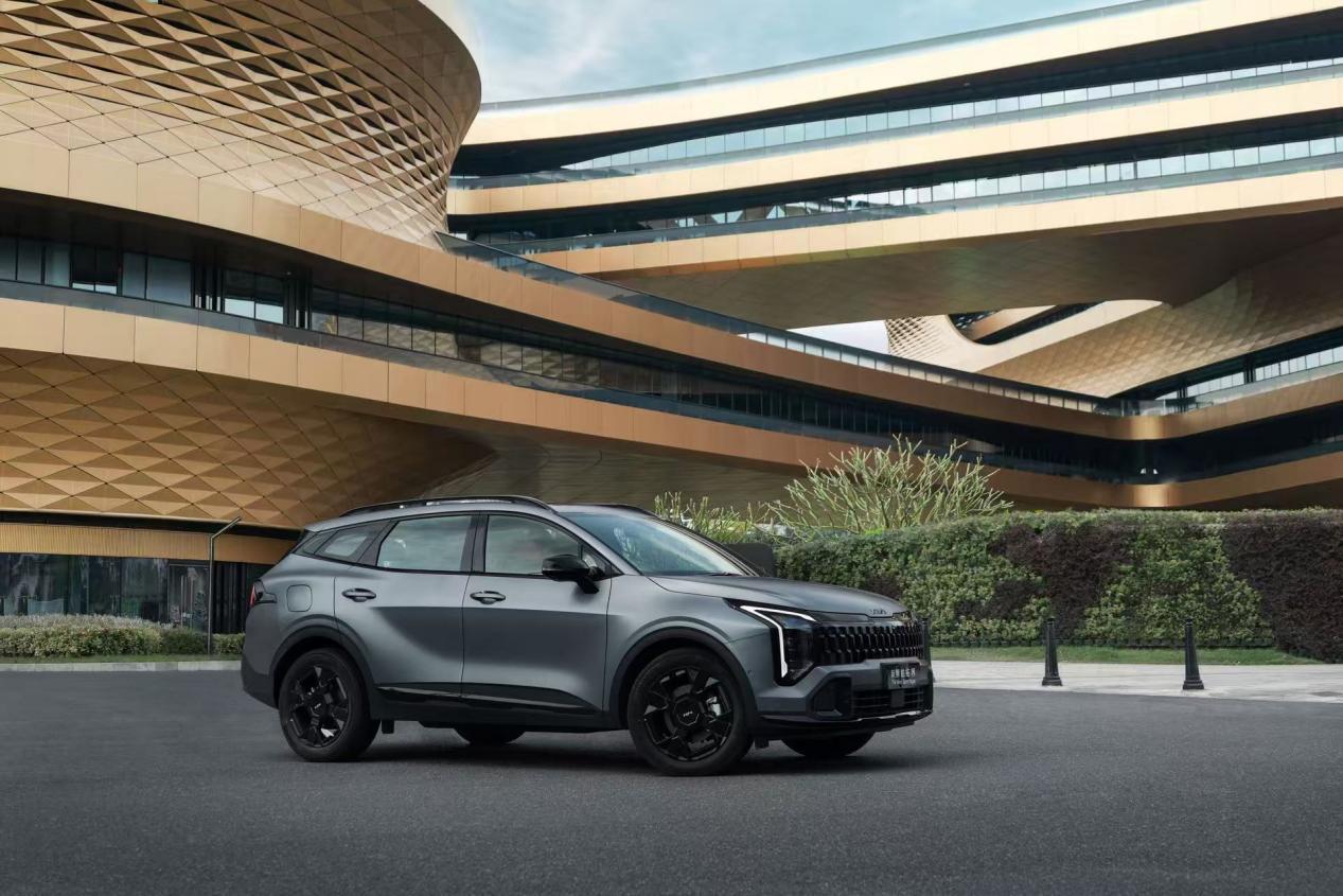 降价增配不鸡肋,起亚新狮铂拓界榨干合资SUV溢价水分