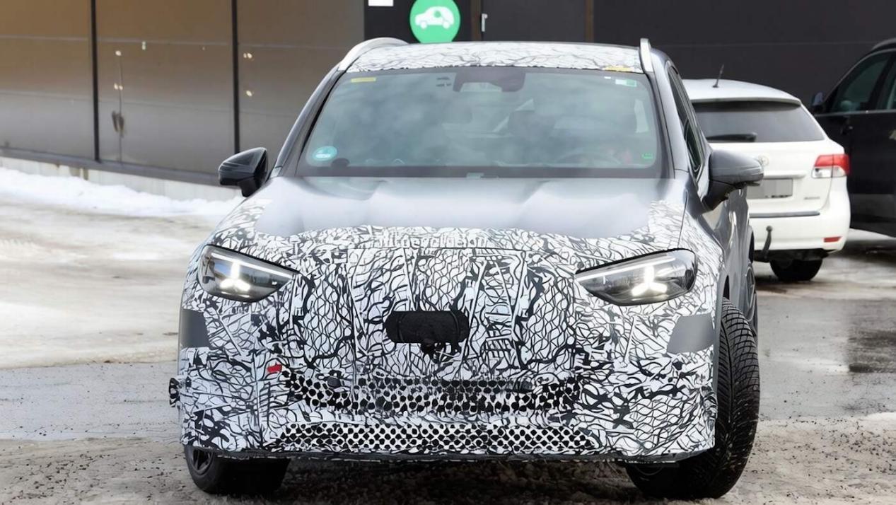 大众ID.Polo亮相，宝马、奔驰押宝高性能市场