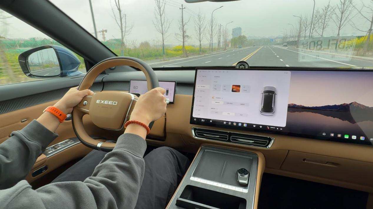 试驾星途EX7丨同是大5座新能源SUV,这车有啥不一样?