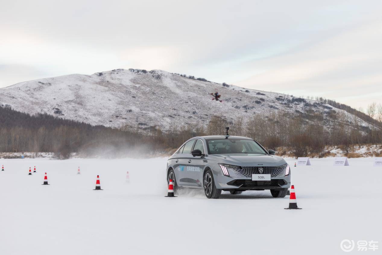 凡尔赛C5 X和508L征服2025极寒驾控安全验证