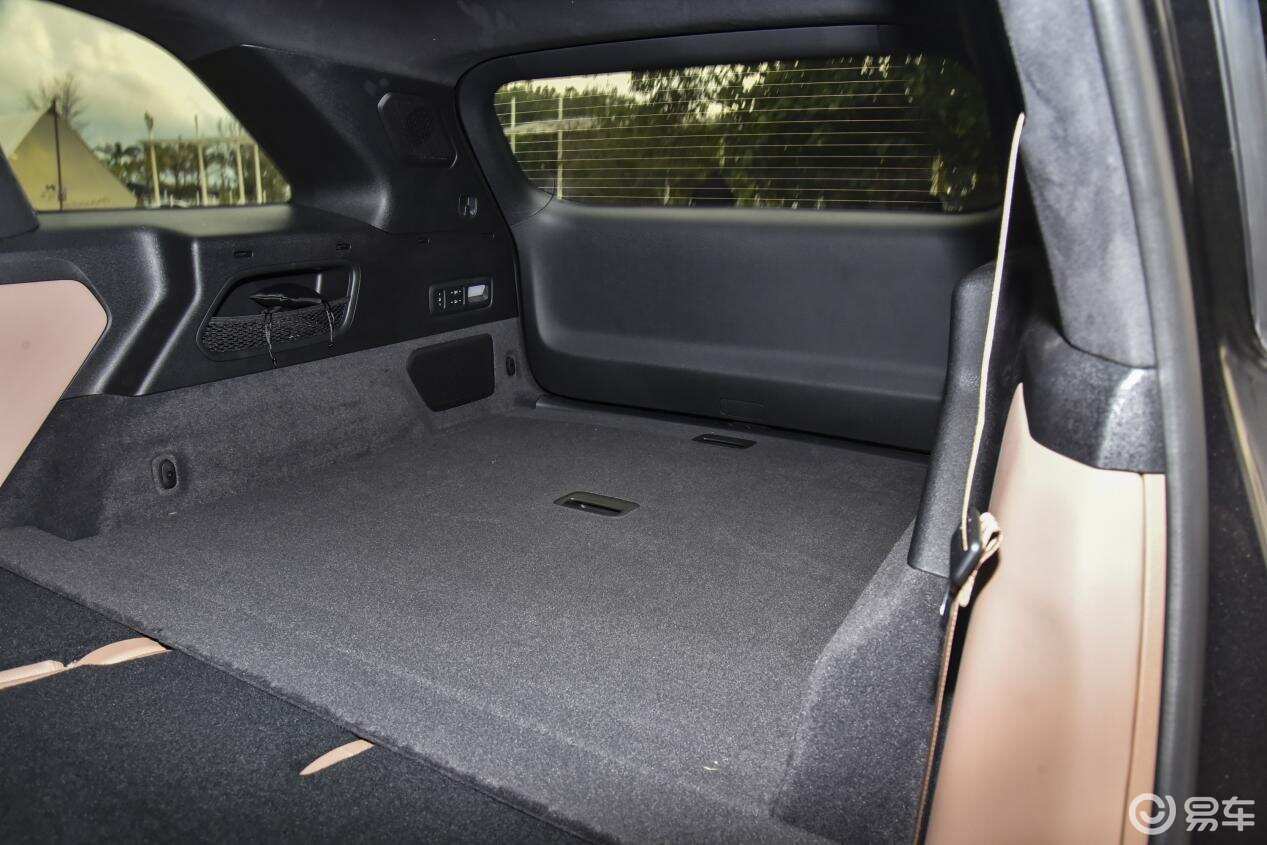 乐道L80开启预售，电池租用15.98万元起