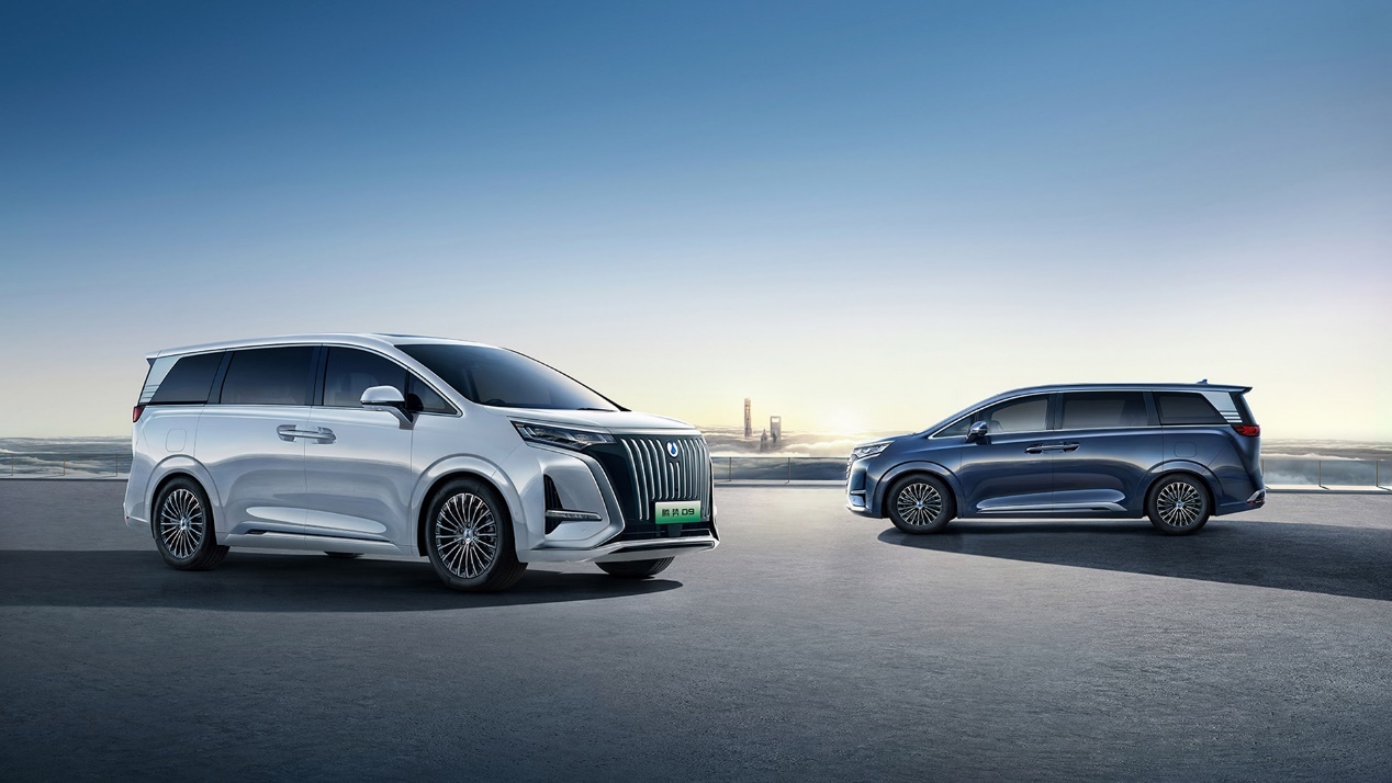 腾势d9格栅-档次-车尾-易车