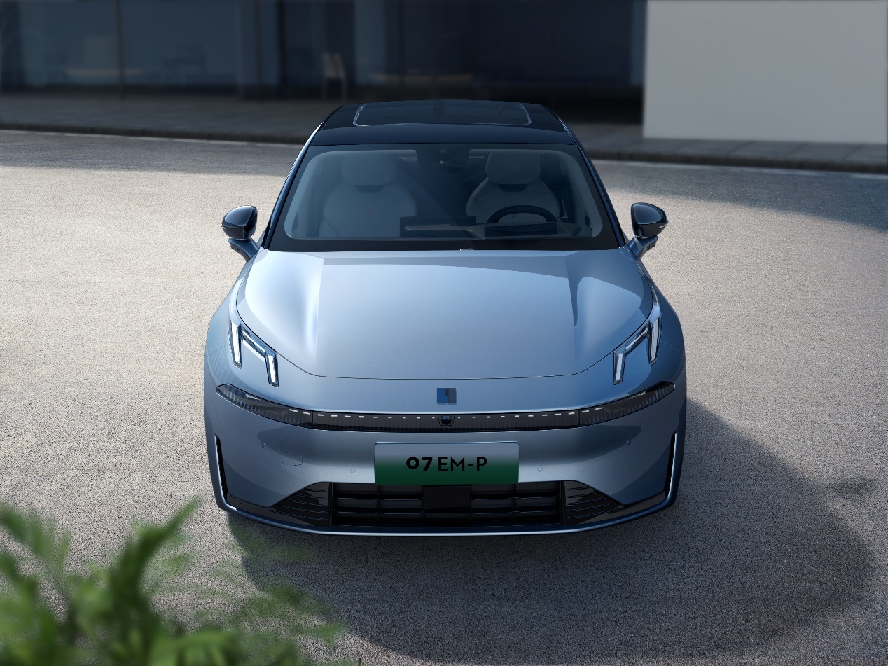 领克07 em-p高度传承the next day概念车设计语言