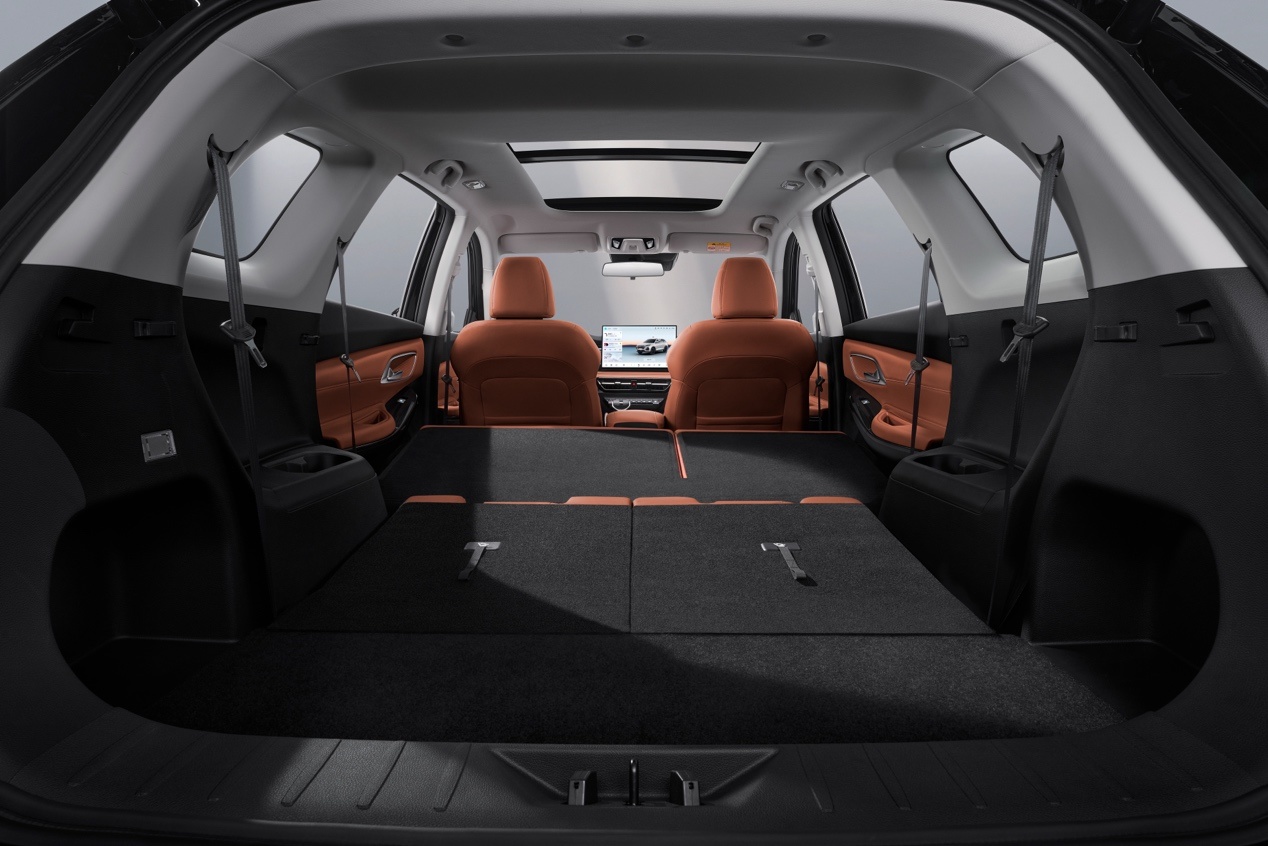 CS75也有7座了!CS75PRO限时价7.59万元起