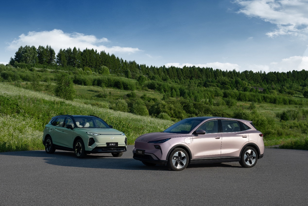 静态体验奔腾悦意03：10.99万够实在