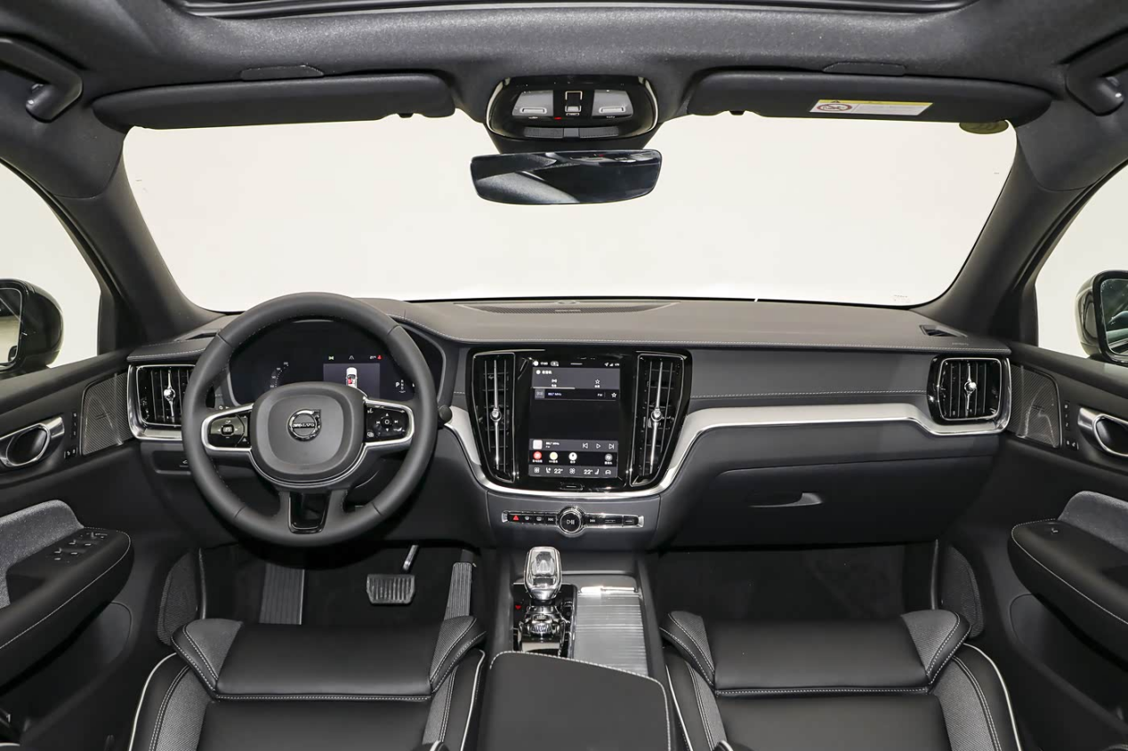 预算20万,选沃尔沃S60还是奥迪 A4L?答案太扎心!