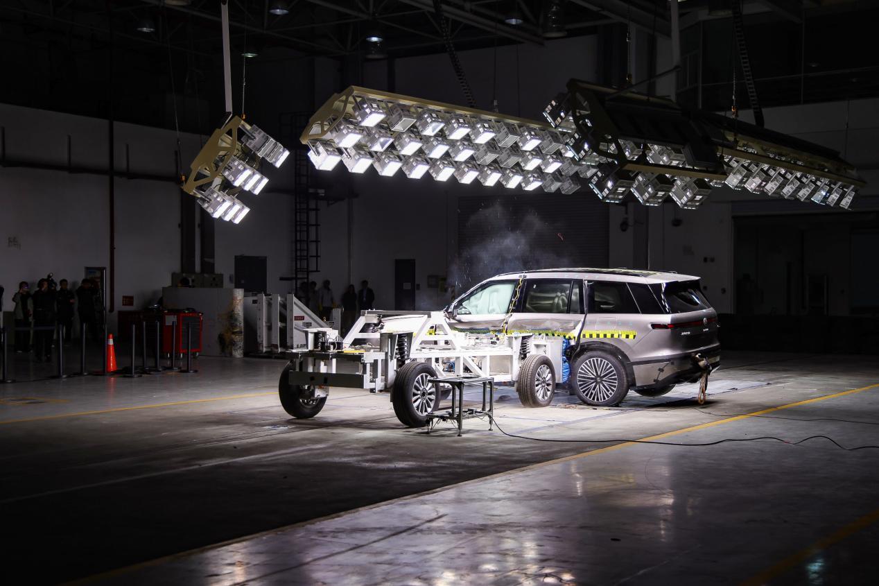 上汽大众比谁都更懂增程，ID.ERA 9X比谁都更理想