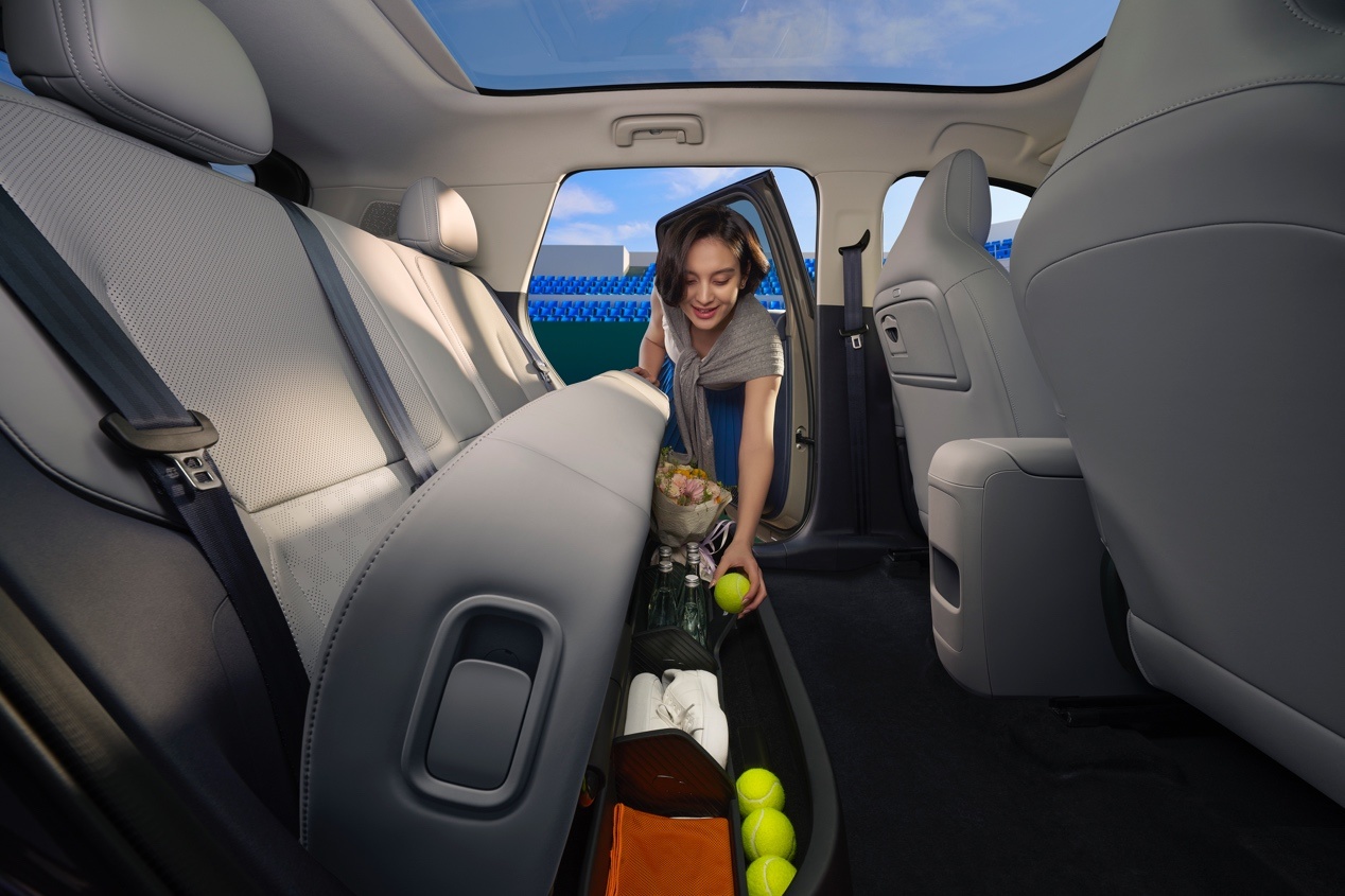 零跑A10上市6.58万起,挑战吉利星愿?