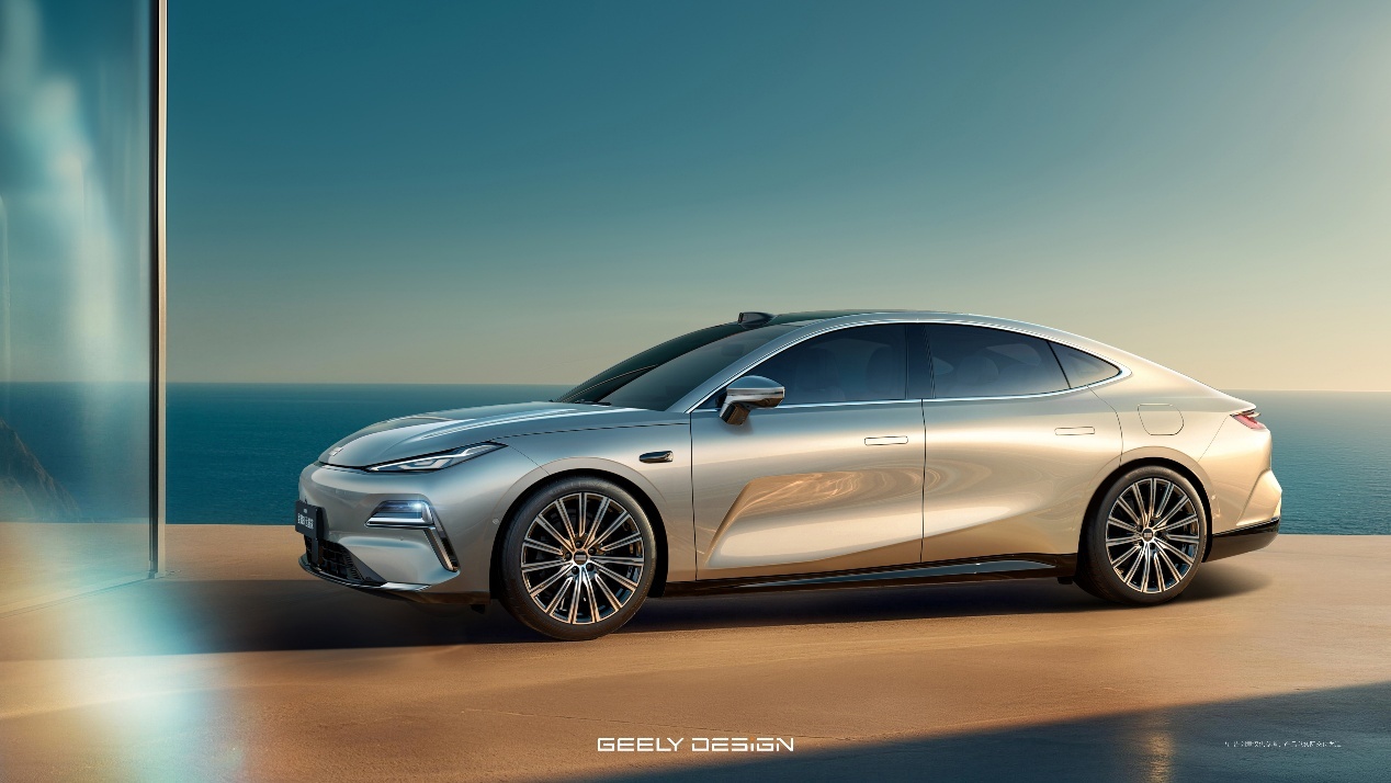 12.58万元起！吉利银河星耀8远航家正式加新上市